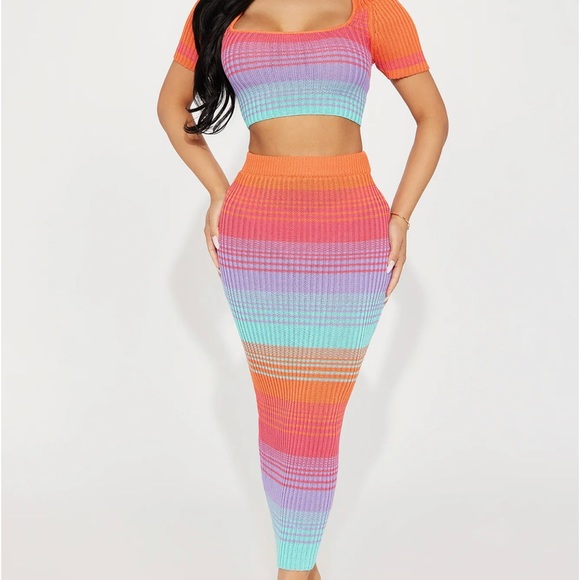 *NWT* Fashion Nova Blind Love Multi Skirt Set - Picture 1 of 6